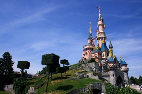 800px Sleeping Beauty Castle Disneyland Paris France 460x306 Disneyland París