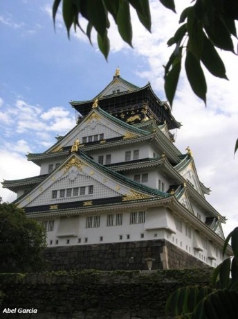 Castillo de Osaka 344x460 Ôsaka en un día