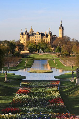 Castillo de Schwerin 306x460 El castillo de Schwerin, un palacio cosmopolita