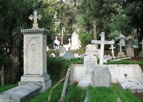Cementerio Inglés 460x327 El primer cementerio protestante de España, en Málaga
