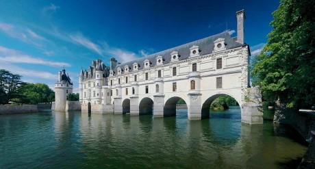 Chateau de Chenonceau1 460x247 Castillos sobre el agua