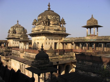 Jahangir Mahal Orchha 460x345 Orchha, la ciudad palacio abandonada