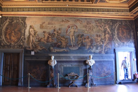 Palazzo Vecchio Sala de los Elementos 460x306 La mitología del Palazzo Vecchio