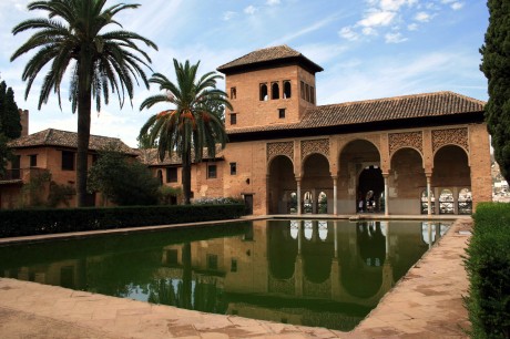 alah 460x306 Siempre es buen momento para visitar La Alhambra