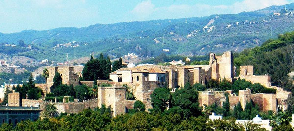 alcazaba malaga En Málaga no te pierdas la visita a la Alcazaba