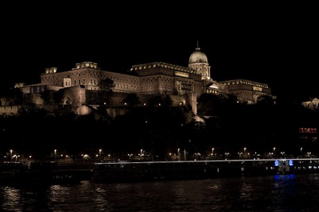 buda 460x306 El Castillo de Buda, encumbrando Budapest