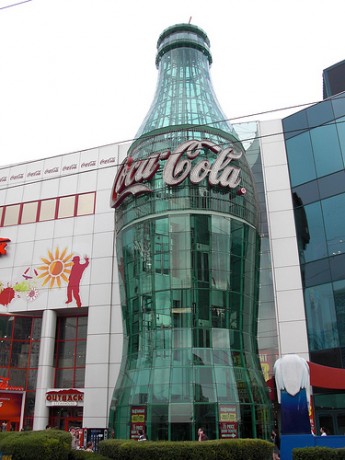 coca 345x460 Coca Cola Store, en Las Vegas