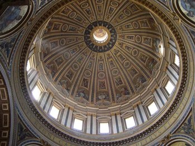 cupula san pedro el vaticano Lo imprescindible que hay que ver en El Vaticano