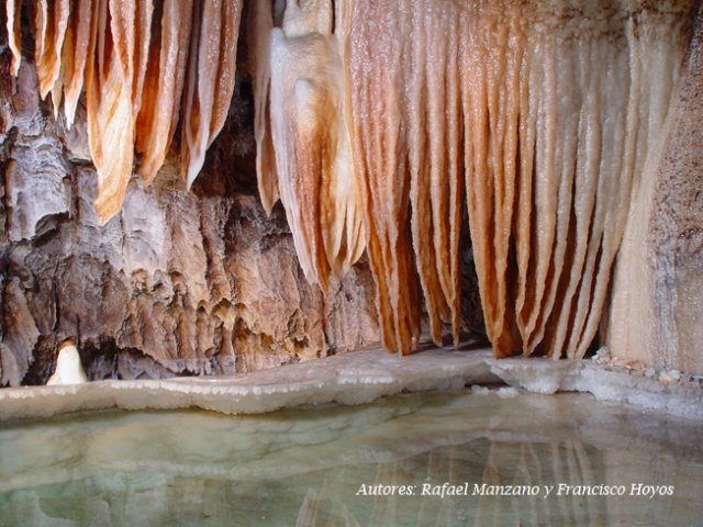 gruta de las maravillas La gruta de las maravillas de Aracena