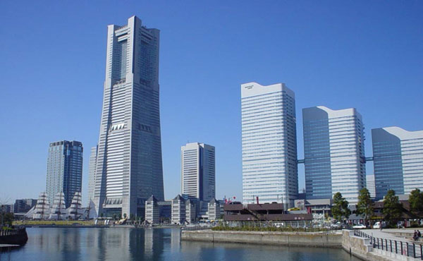 hotel Lastel Yokohama Sabías que en Japón hay un hotel para difuntos ?