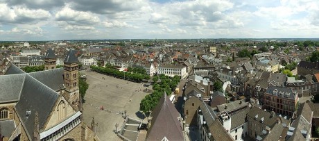ht 460x203 La fortaleza de Maastricht