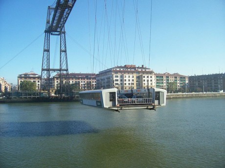 puente4 460x345 El Puente de Vizcaya, el puente transbordador más antiguo del mundo