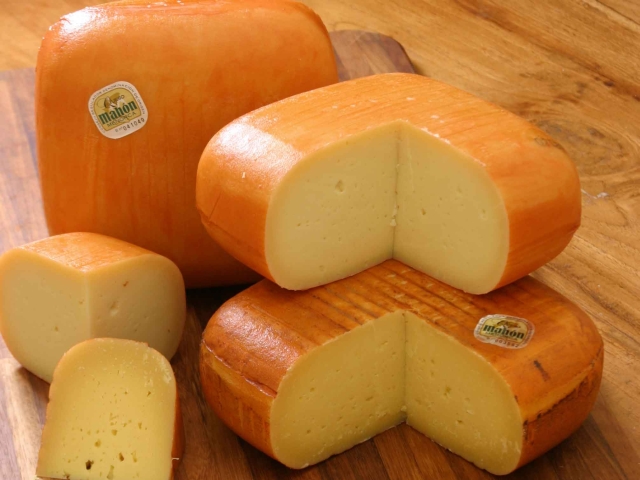 queso mahon En Menorca puedes degustar el Queso de Mahon